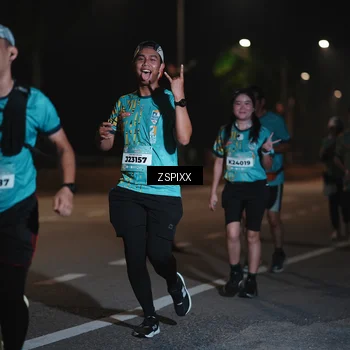 Runner Photo 5922243