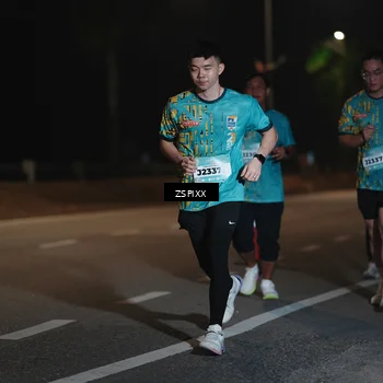 Runner Photo 5922280