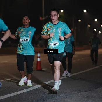 Runner Photo 5922286