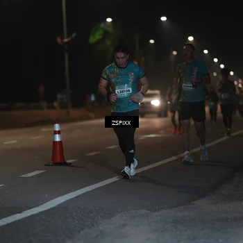 Runner Photo 5922374