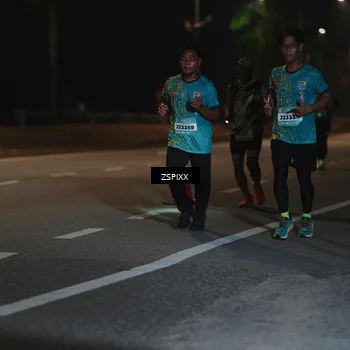 Runner Photo 5922435