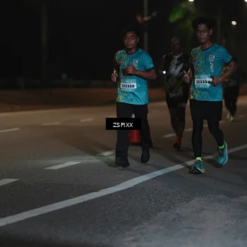 Runner Photo 5922451