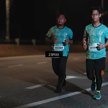 Runner Photo 5922477