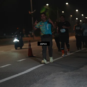 Runner Photo 5922615