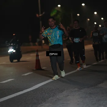 Runner Photo 5922616