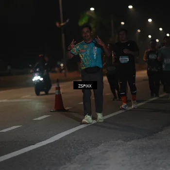 Runner Photo 5922617