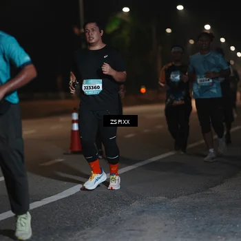 Runner Photo 5922647