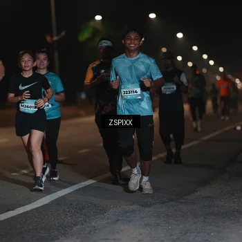Runner Photo 5922662