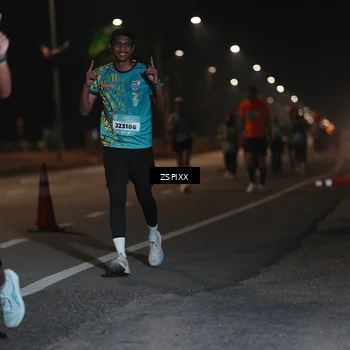Runner Photo 5922746