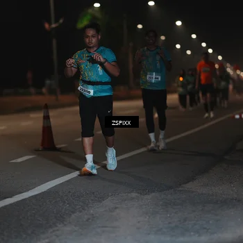 Runner Photo 5922755