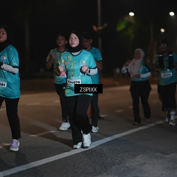 Runner Photo 5922875