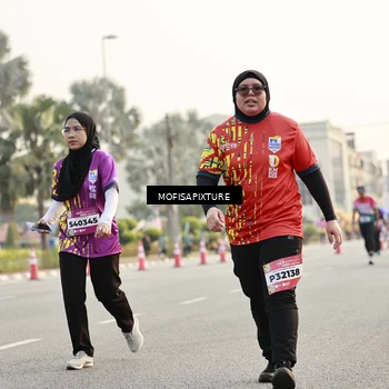 Runner Photo 5923135