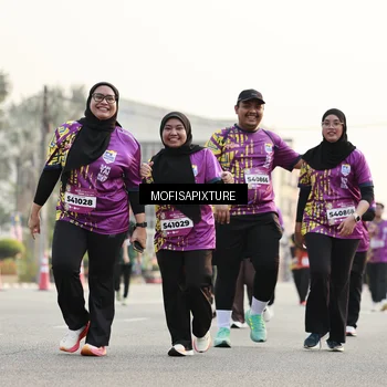 Runner Photo 5923142