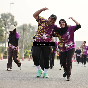 Runner Photo 5923175