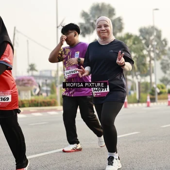 Runner Photo 5923234