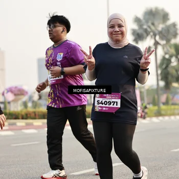 Runner Photo 5923246