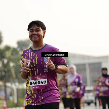 Runner Photo 5923259