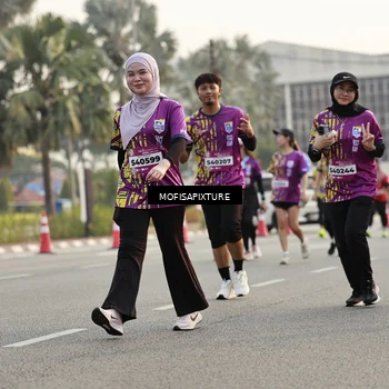 Runner Photo 5923286