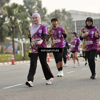 Runner Photo 5923291