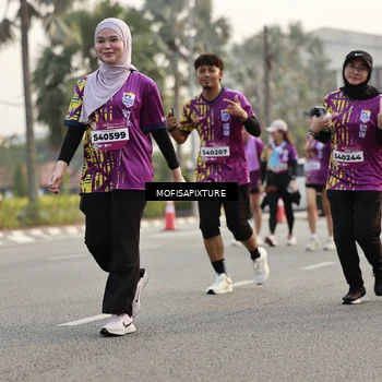 Runner Photo 5923293