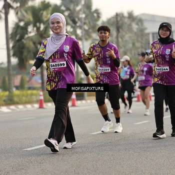 Runner Photo 5923294