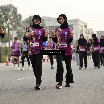 Runner Photo 5923305