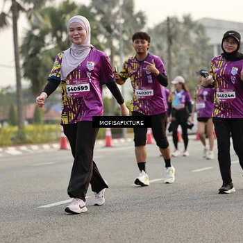 Runner Photo 5923307