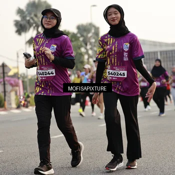 Runner Photo 5923325