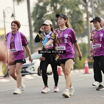 Runner Photo 5923341