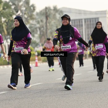Runner Photo 5923350
