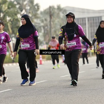 Runner Photo 5923353
