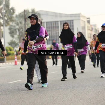 Runner Photo 5923365