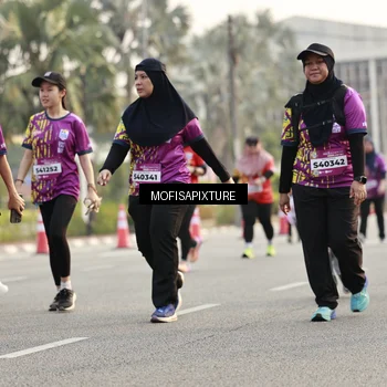 Runner Photo 5923370