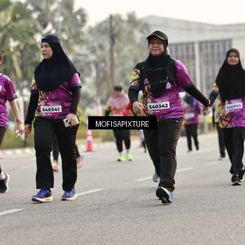 Runner Photo 5923371