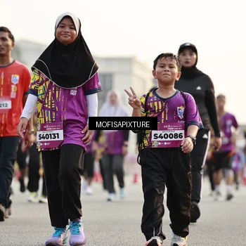 Runner Photo 5923389