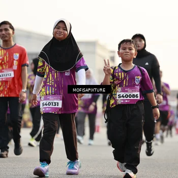 Runner Photo 5923392