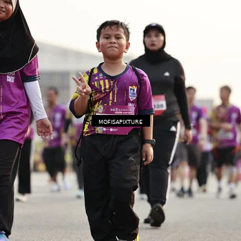 Runner Photo 5923395