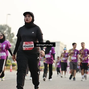 Runner Photo 5923424