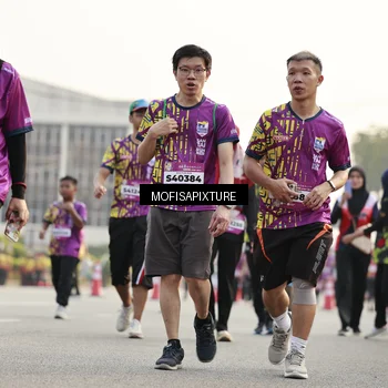 Runner Photo 5923429