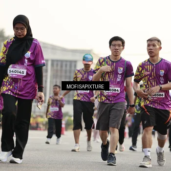 Runner Photo 5923430
