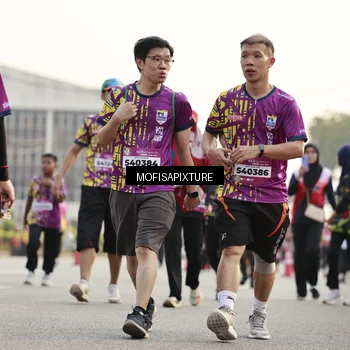 Runner Photo 5923439
