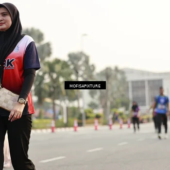 Runner Photo 5923510