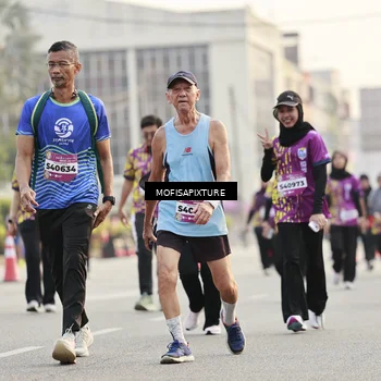 Runner Photo 5923523