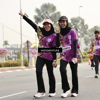 Runner Photo 5923567