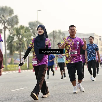 Runner Photo 5923724