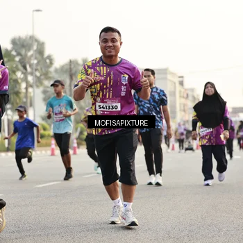 Runner Photo 5923728
