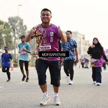 Runner Photo 5923735