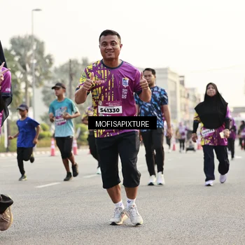 Runner Photo 5923736
