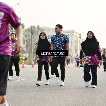 Runner Photo 5923742