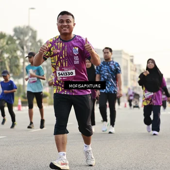Runner Photo 5923750